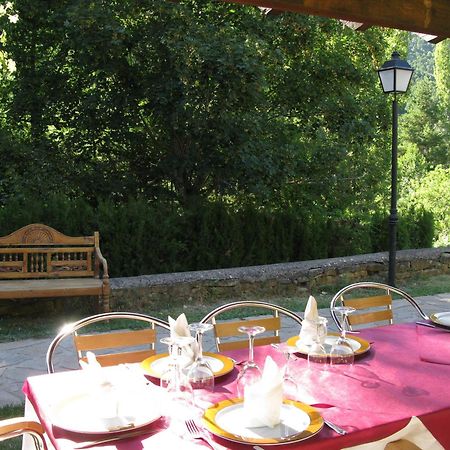 Hotel Charle Jaca Exterior foto