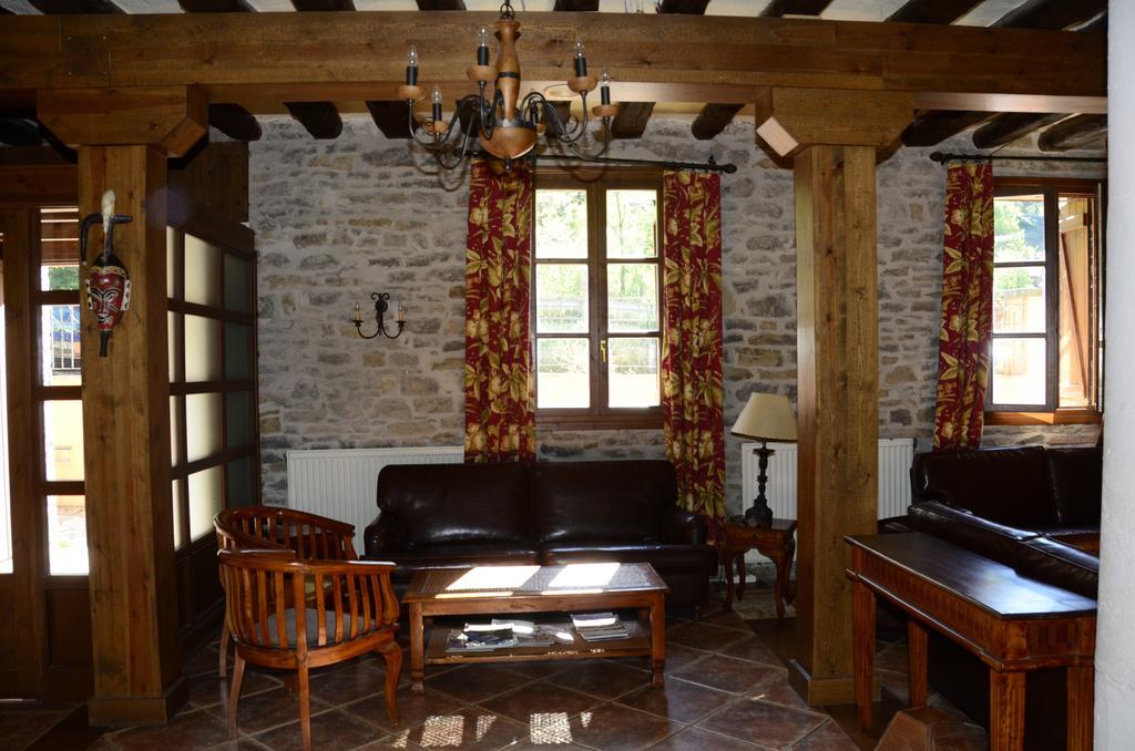 Hotel Charle Jaca Exterior foto